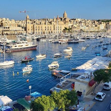 Вилла Entire Senglea Seaview Town House Экстерьер фото
